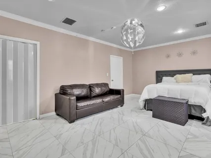 $533,000 | 20331 Northeast 10th Court, Miami, FL 33179
