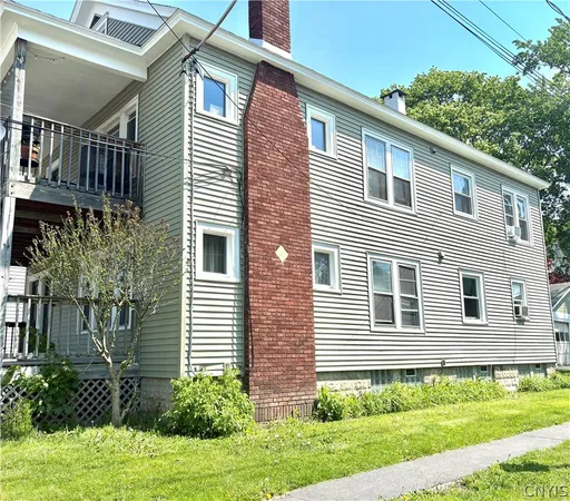 $975 | 200 Lillian Avenue, Syracuse, NY 13206