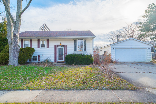 501 South Oltendorf Road Streamwood, IL 60107 - Photo 1 of 23