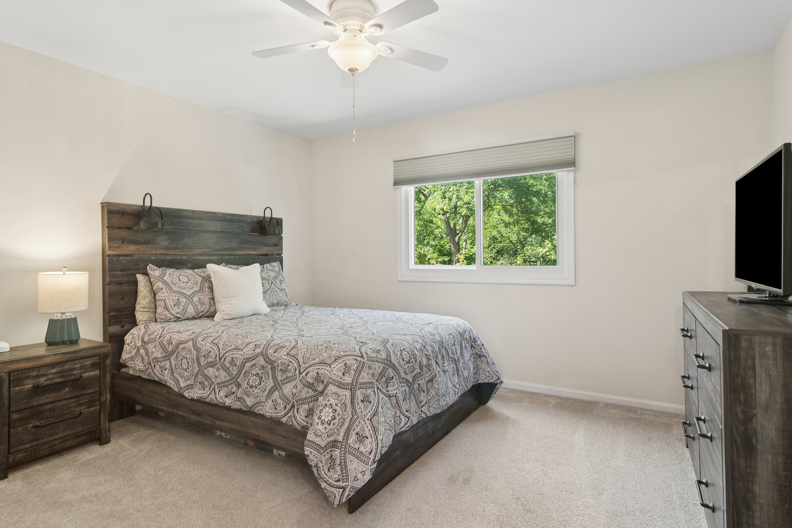 634 Raintree Road Buffalo Grove, IL 60089 - Photo 19 of 34