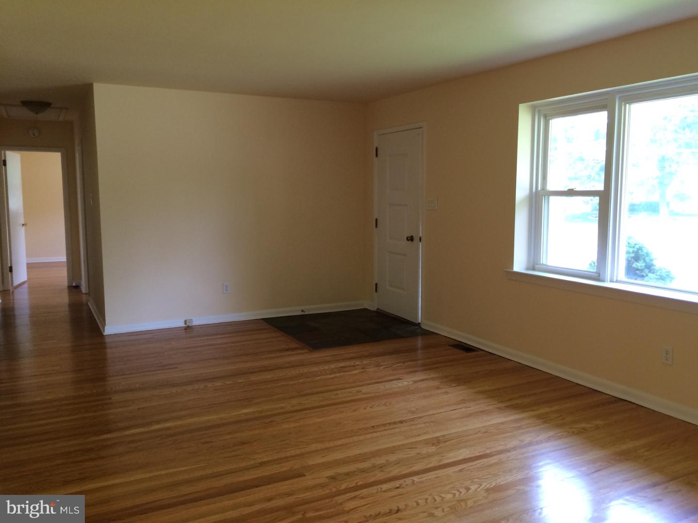 1261 Hoffman Road Ambler, PA 19002 - Photo 2 of 25 Gallery Image 2
