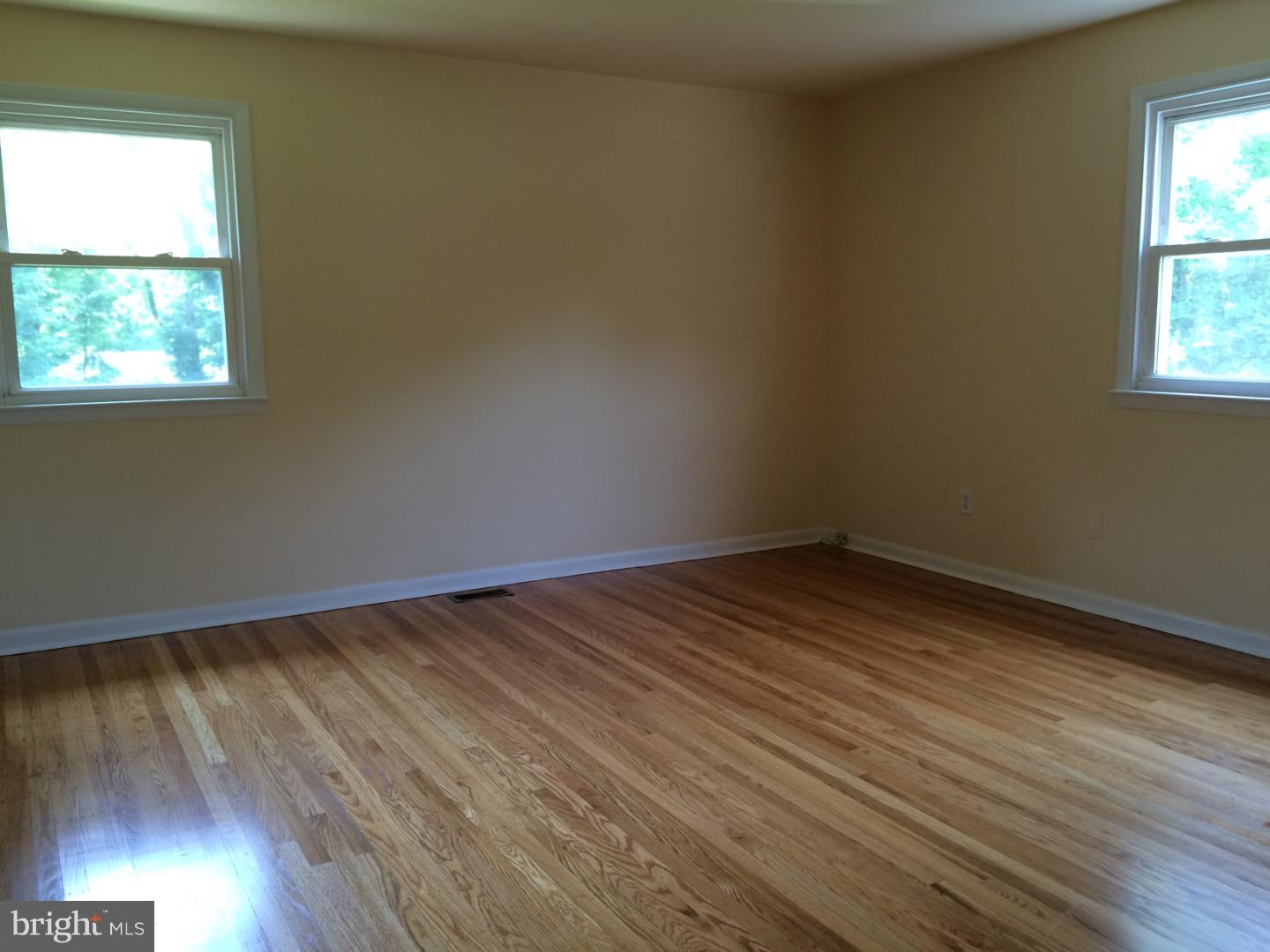 1261 Hoffman Road Ambler, PA 19002 - Photo 12 of 25 Gallery Image 12