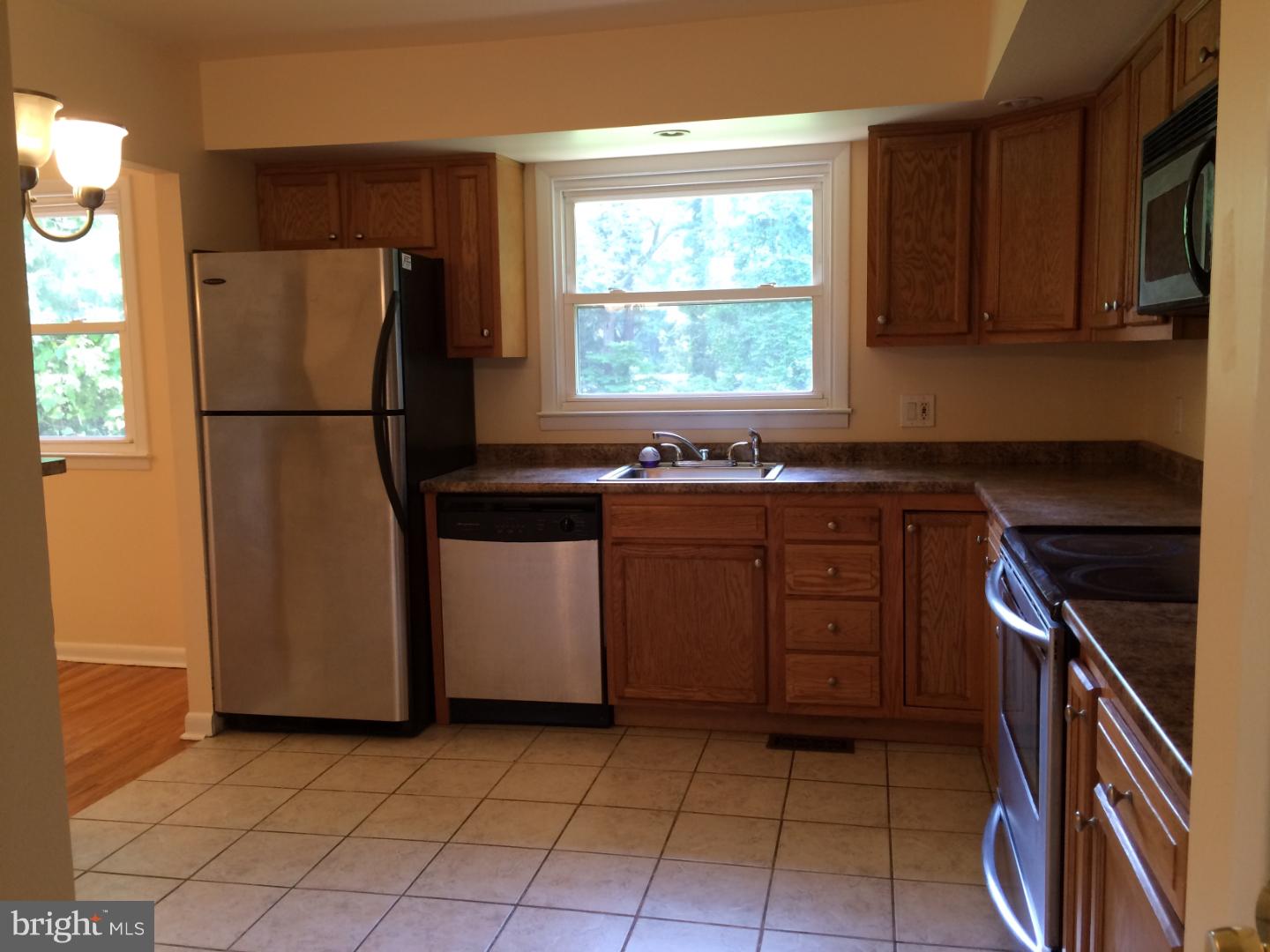 1261 Hoffman Road Ambler, PA 19002 - Photo 6 of 25 Gallery Image 6