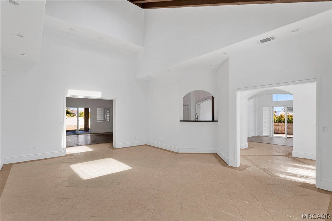16233 Ridge View Drive Apple Valley, CA 92307 - Photo 20 of 60