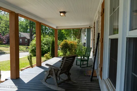 $226,250 | 241 Crook Avenue, Henderson, TN 38340
