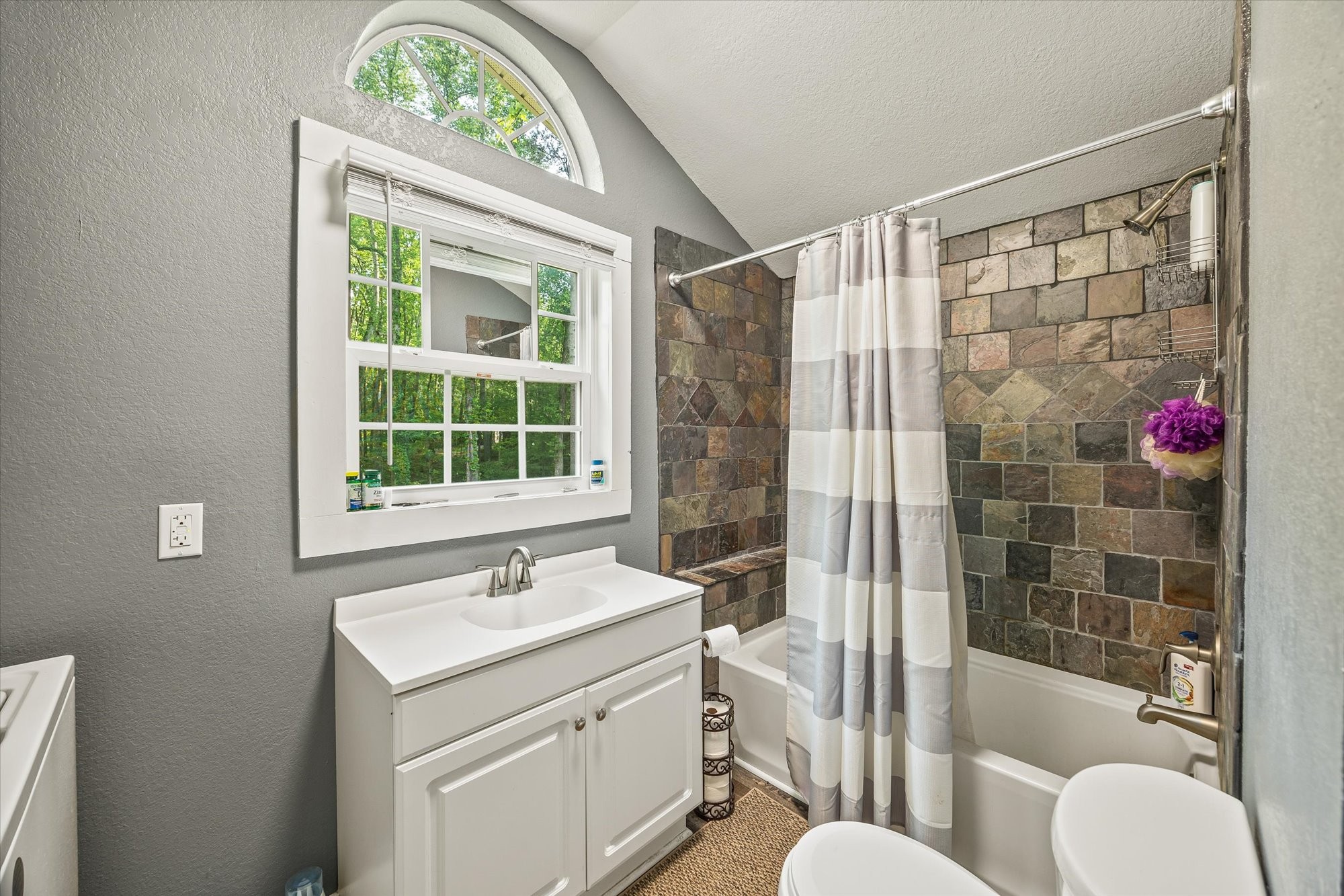 205 Shady Rest Road McMinnville, TN 37110 - Photo 14 of 35 Gallery Image 14