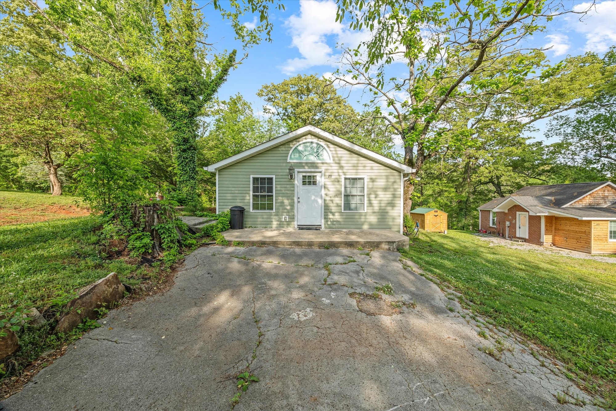 205 Shady Rest Road McMinnville, TN 37110 - Photo 4 of 35 Gallery Image 4