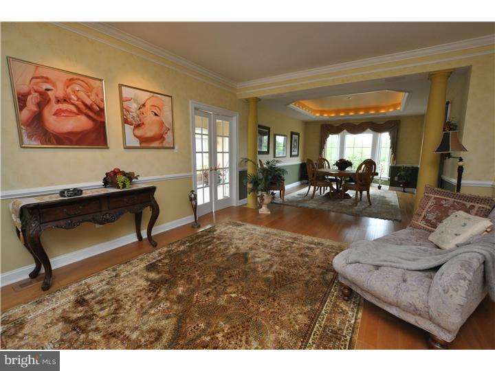 407 Providence Road Moorestown, NJ 08057 - Photo 4 of 22 Gallery Image 4