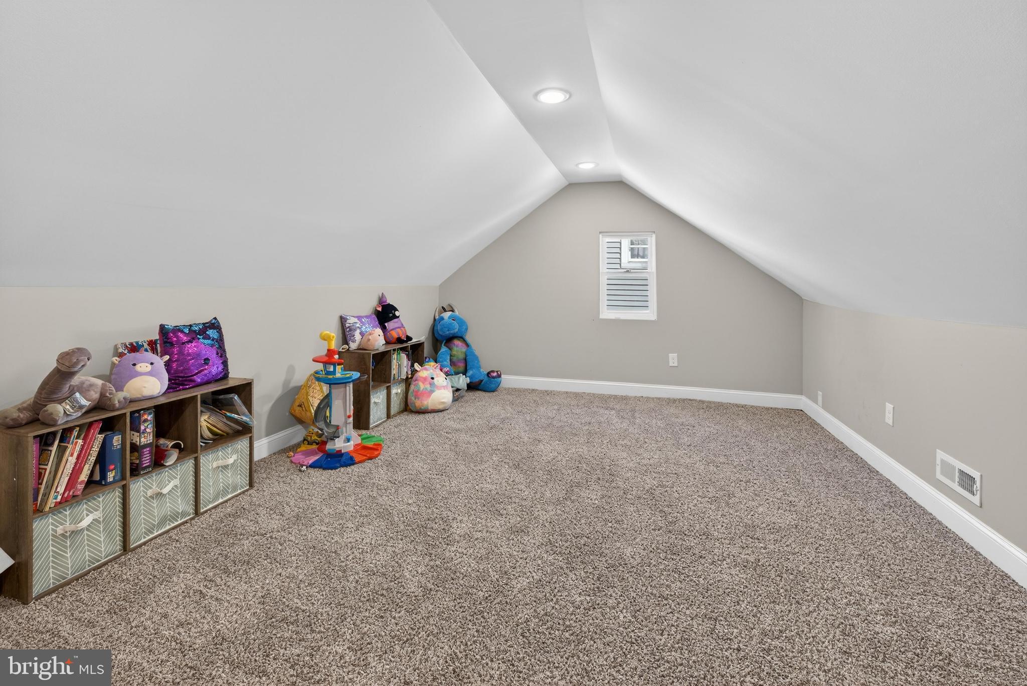 54 Hanover Street Pemberton, NJ 08068 - Photo 16 of 20