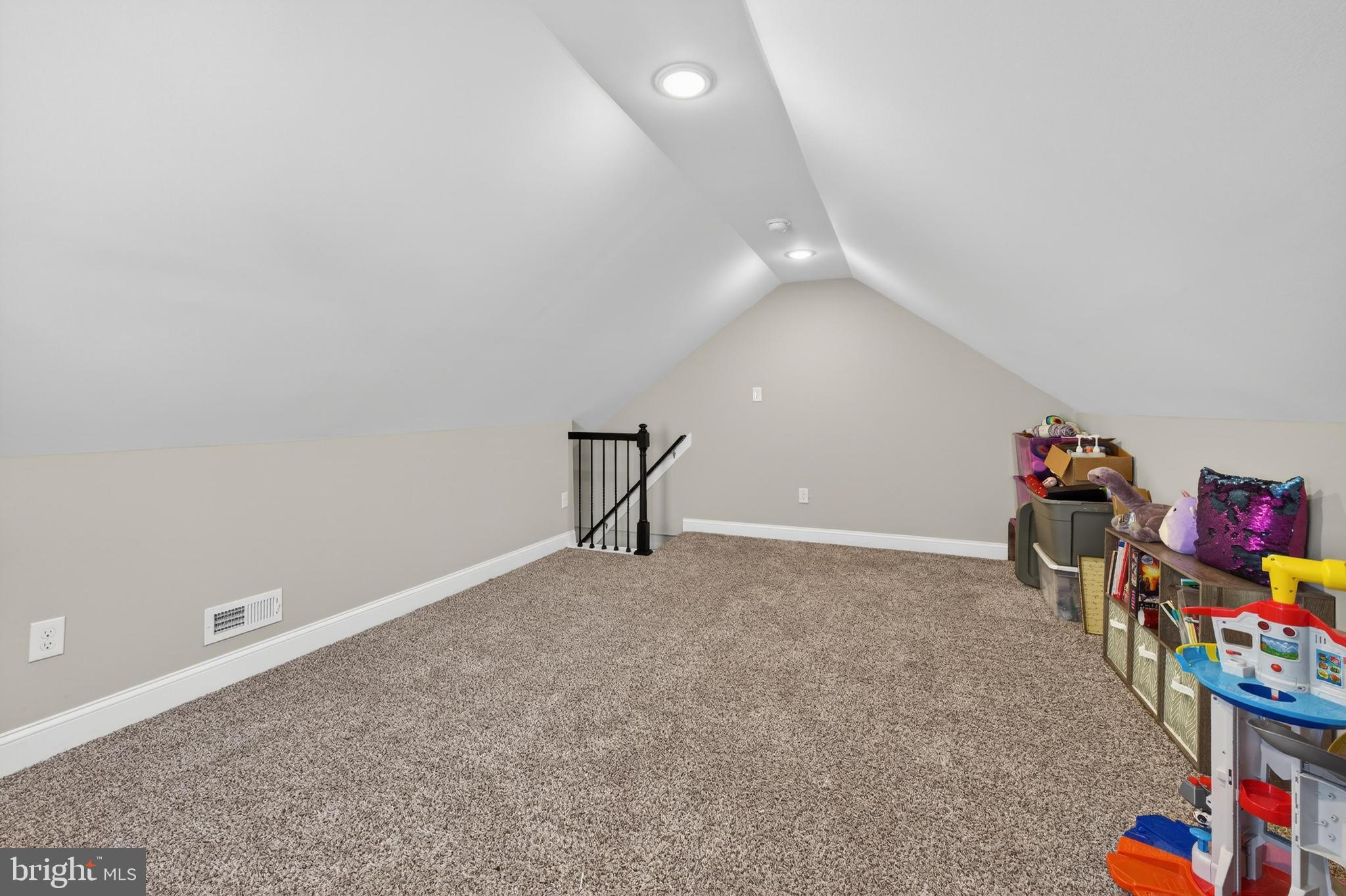 54 Hanover Street Pemberton, NJ 08068 - Photo 17 of 20