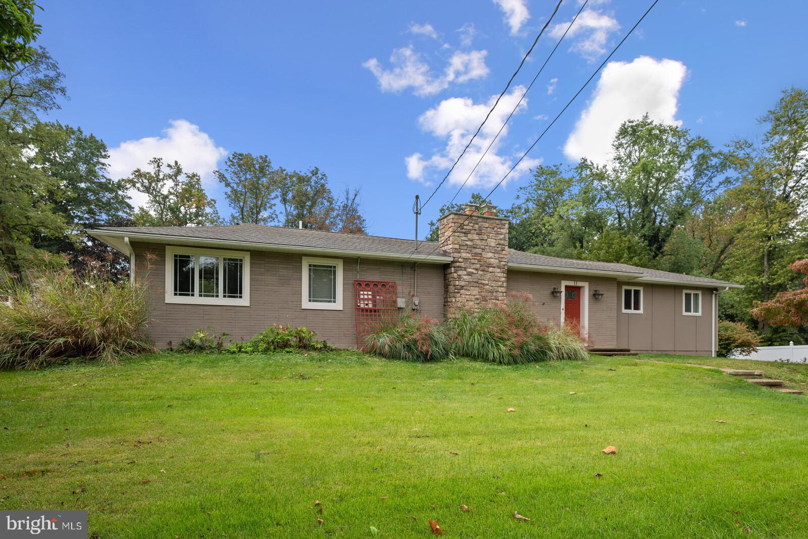 11 Groveville Road Trenton, NJ 08620 - Photo 9 of 33 Gallery Image 9