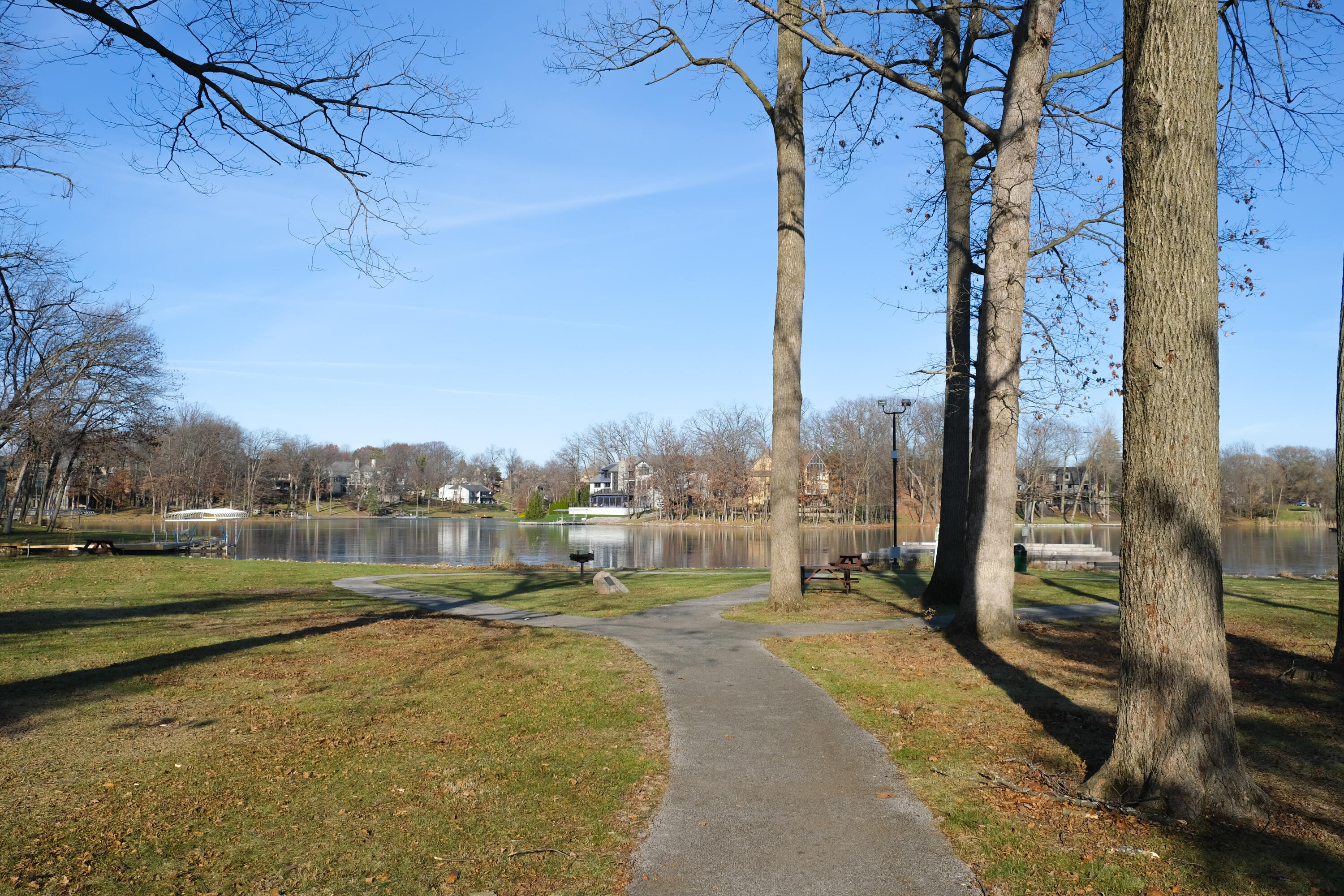 454 Roxbury Road Valparaiso, IN 46385 - Photo 2 of 11 3000x2000