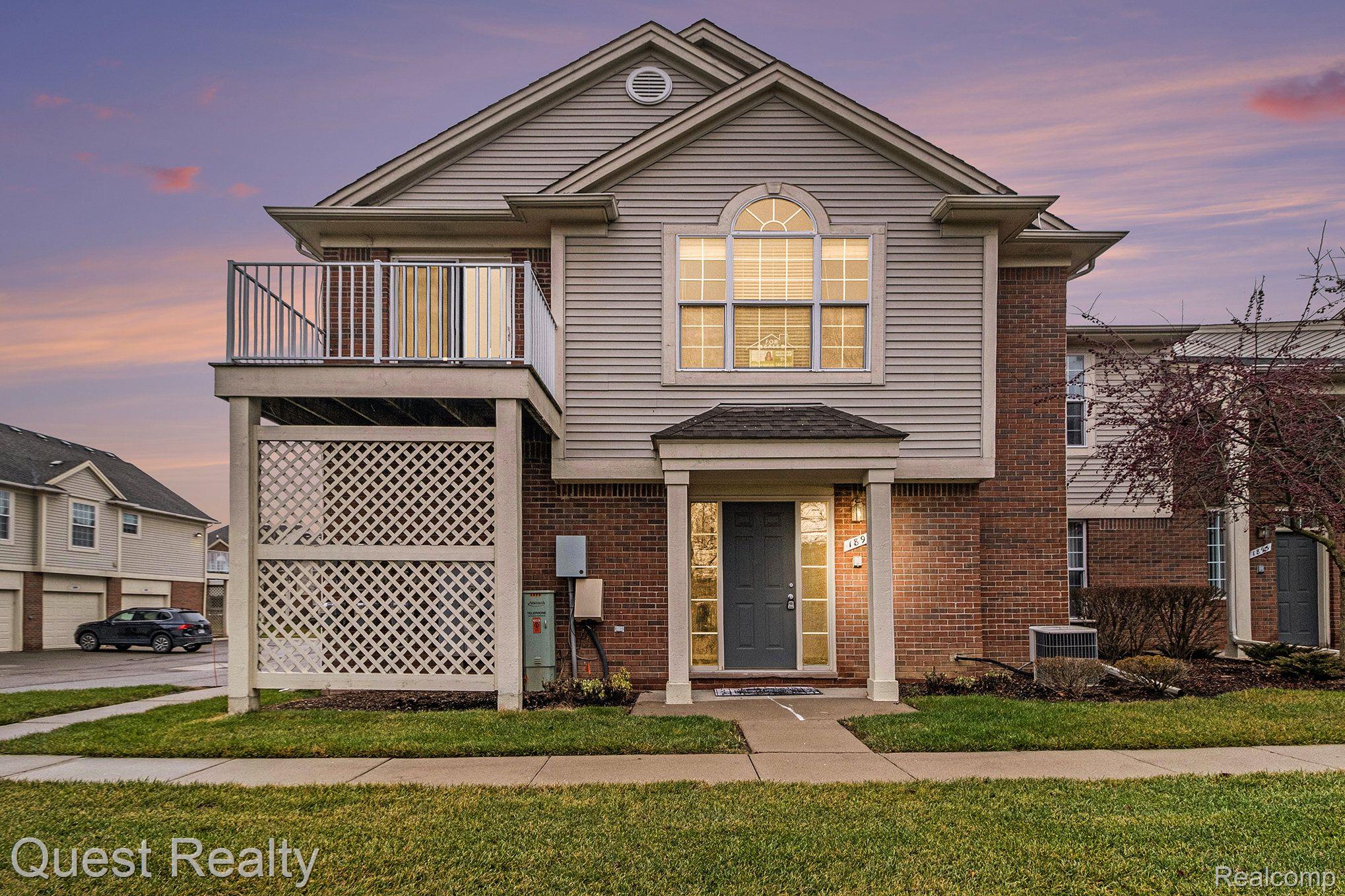 1895 Flagstone Circle Rochester, MI 48307 - Photo 1 of 30 Gallery Image 1