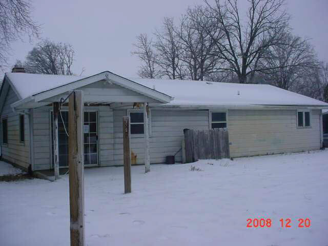 10490 North Oak Knoll Road East Rome City, IN 46784 - Photo 2 of 9