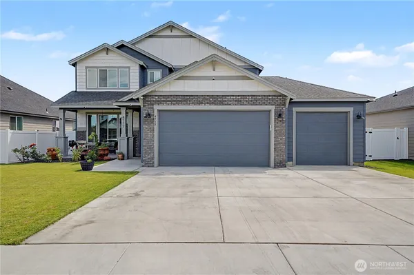 $474,950 | 4717 West Thrush Street, Moses Lake, WA 98837