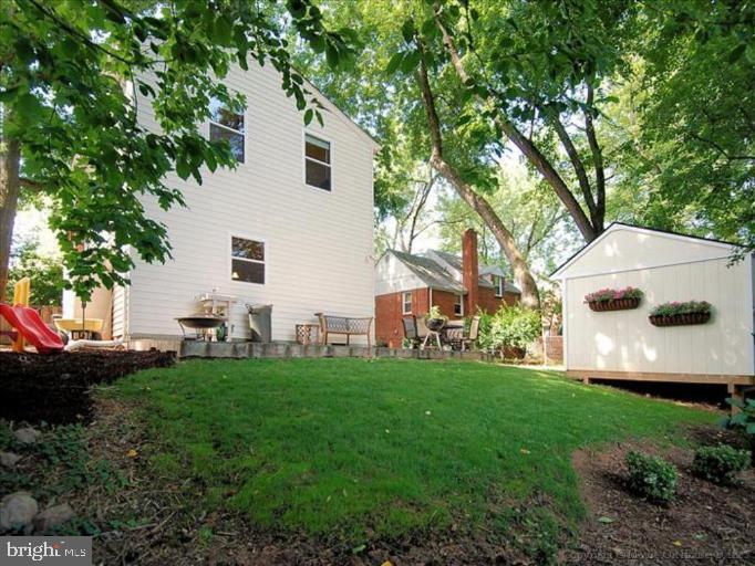 1105 Carson Street Silver Spring, MD 20901 - Photo 3 of 20