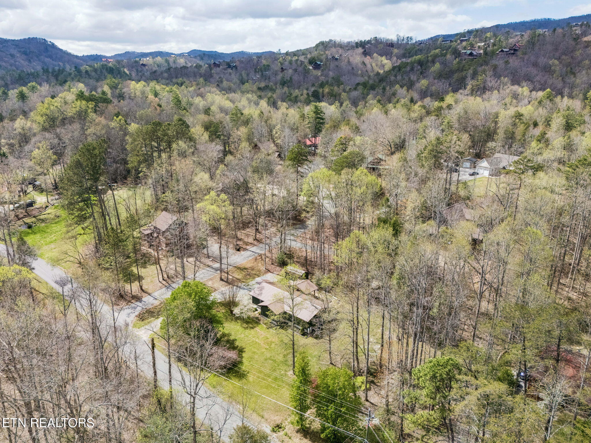 2875 McMahan Sawmill Road Sevierville, TN 37862 - Photo 30 of 31 55-2875 McMahan Sawmill Rd - 055