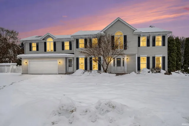 $649,000 | 52048 Glen Arbor Court, Granger, IN 46530