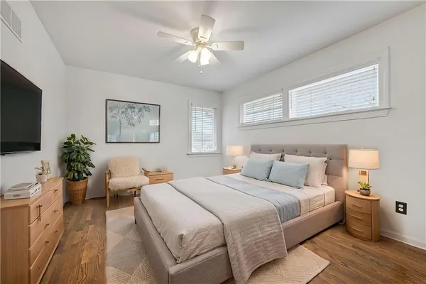 $1,200,000 | 6241 Howe Drive, Fairway, KS 66208