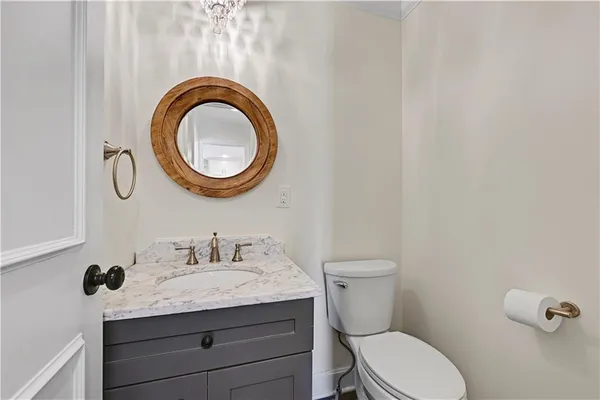 $1,200,000 | 6241 Howe Drive, Fairway, KS 66208