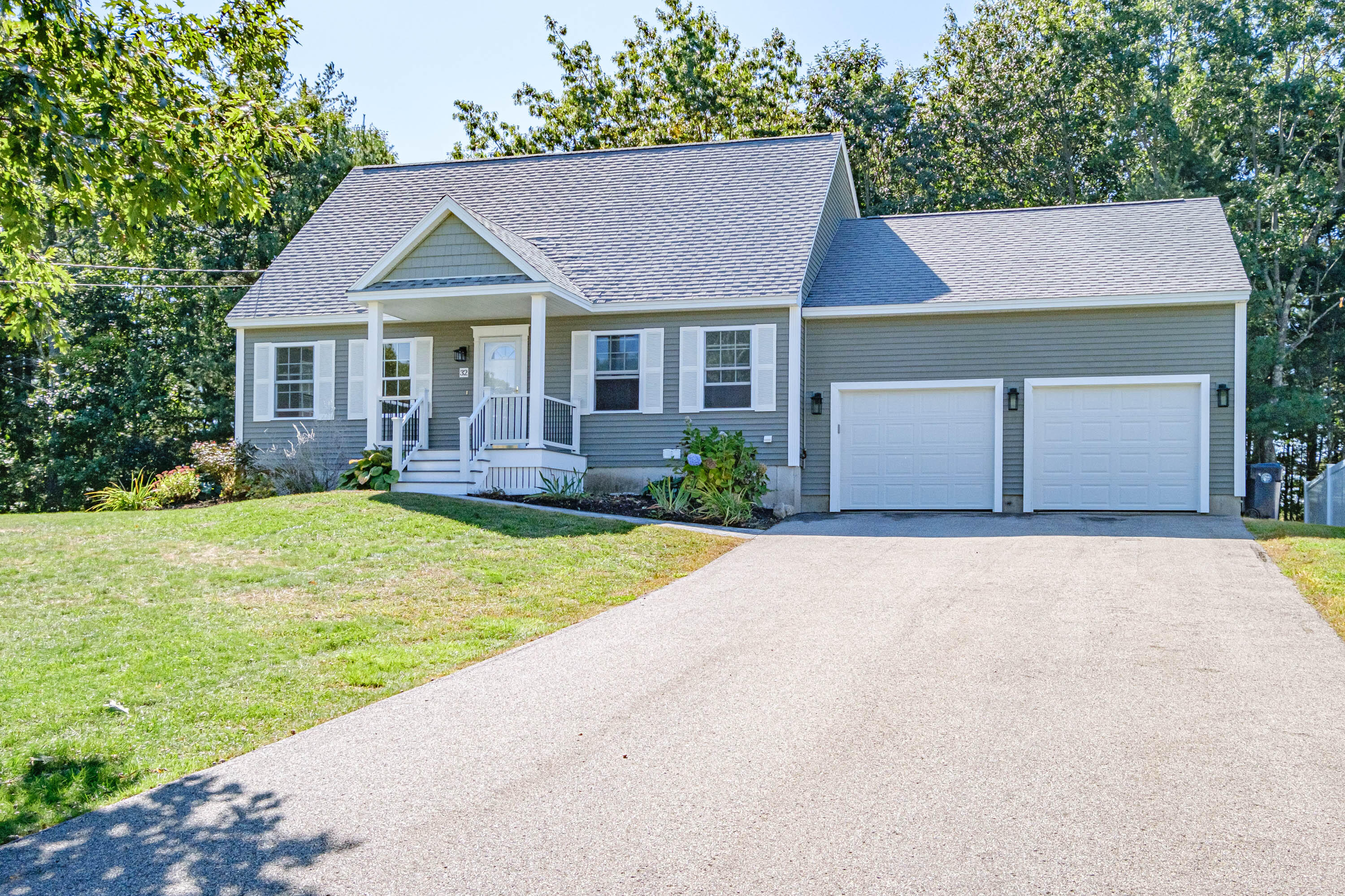 32 Parker Ridge Road Biddeford, ME 04005 - Photo 2 of 71 20220927gp-62037