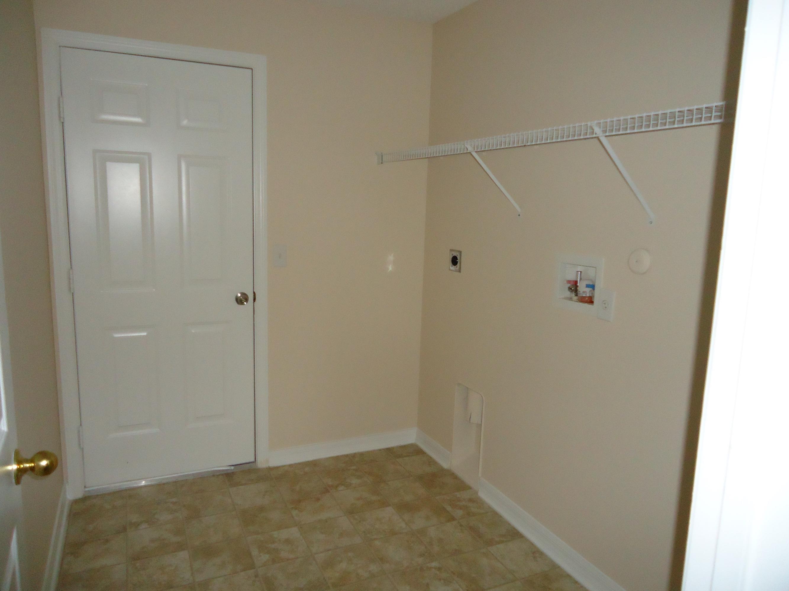 1237 Southwest Fountain Avenue Port St. Lucie, FL 34953 - Photo 12 of 27 DSC02931