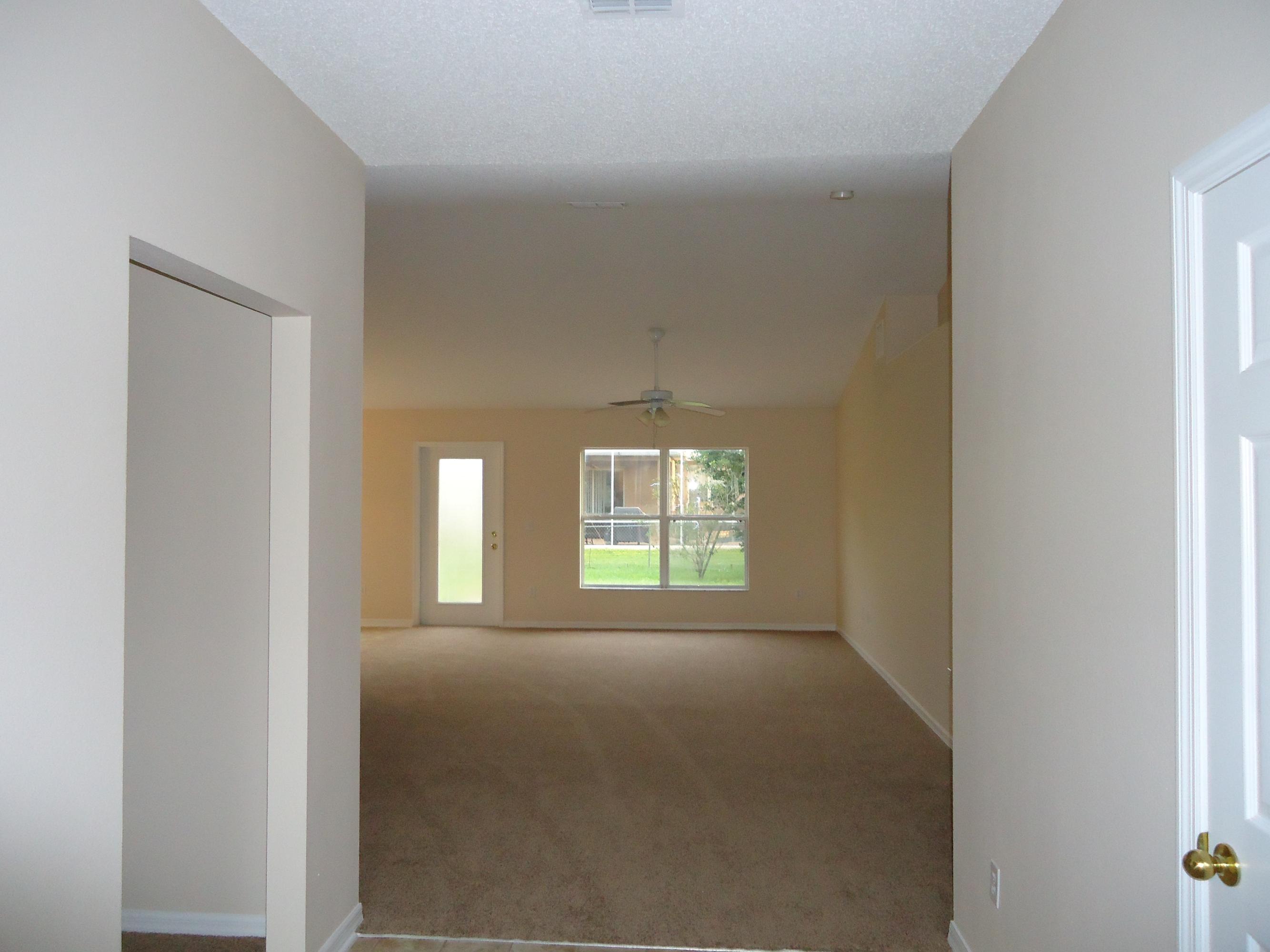 1237 Southwest Fountain Avenue Port St. Lucie, FL 34953 - Photo 2 of 27 DSC02921