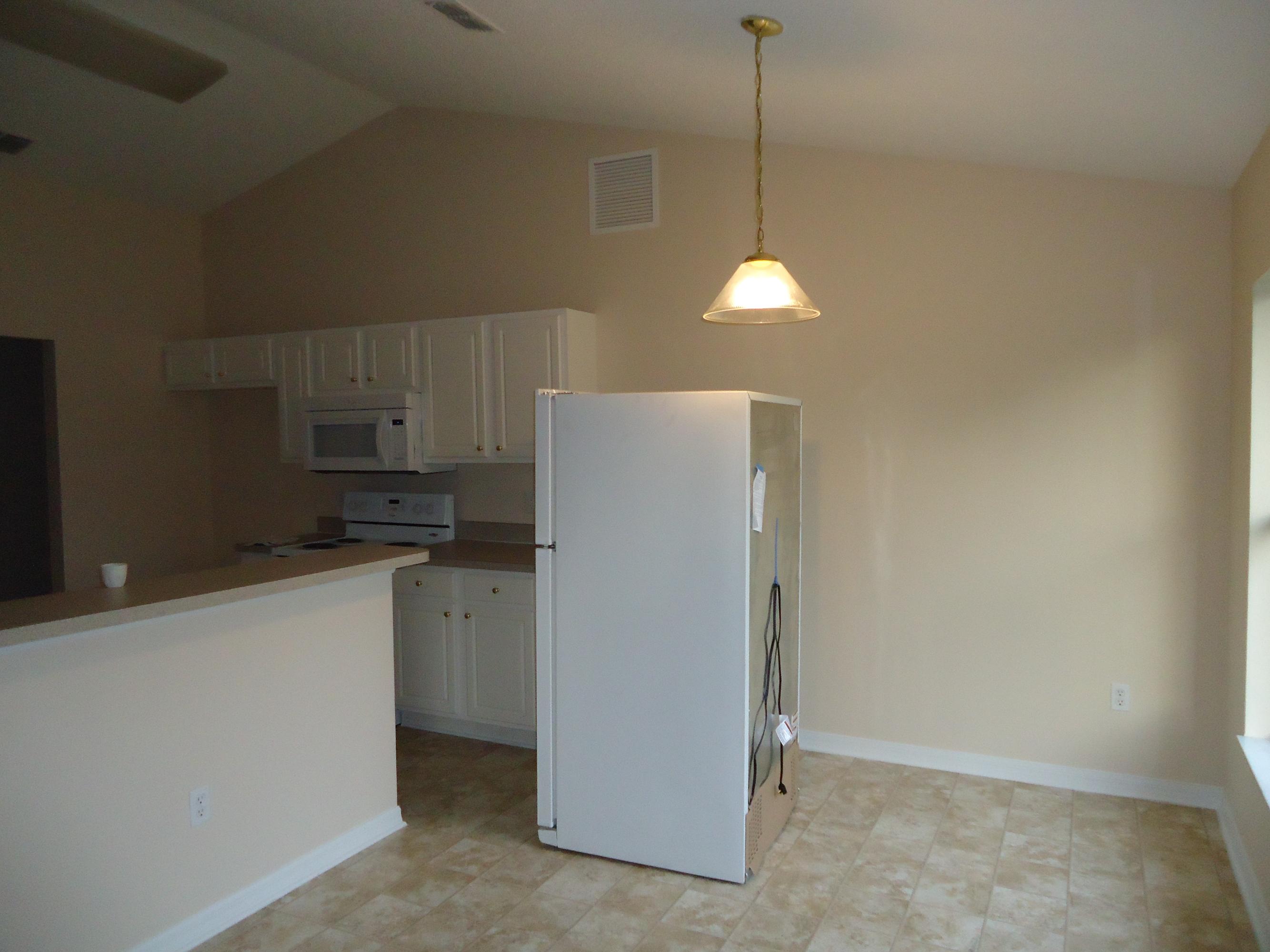 1237 Southwest Fountain Avenue Port St. Lucie, FL 34953 - Photo 5 of 27 DSC02924