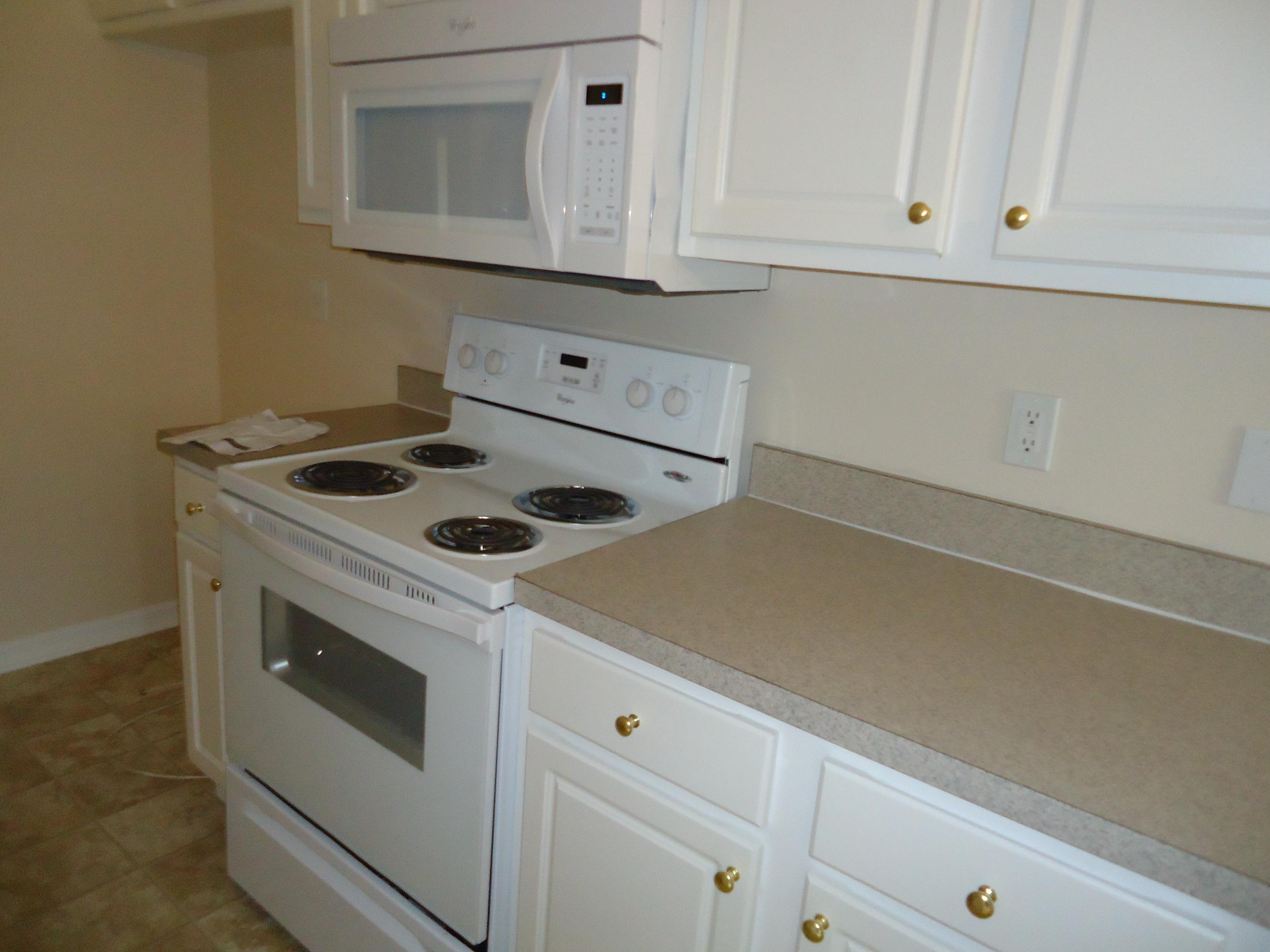 1237 Southwest Fountain Avenue Port St. Lucie, FL 34953 - Photo 7 of 27 DSC02926