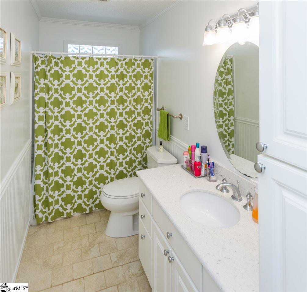 713 Wembley Road Greenville, SC 29607 - Photo 25 of 36 Shared by 2nd and 3rd bedrooms