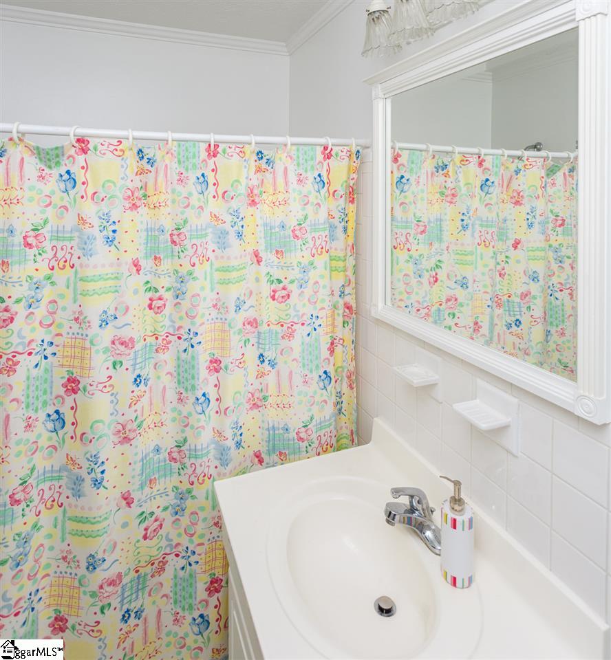 713 Wembley Road Greenville, SC 29607 - Photo 29 of 36 Gallery Image 29