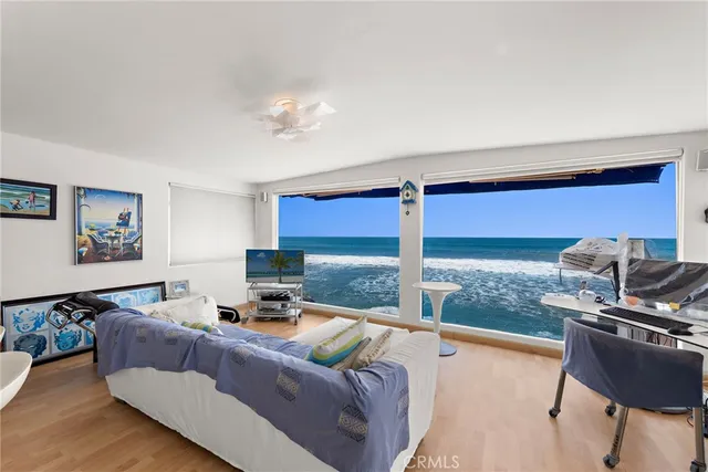 $1,799,000 | 1880 North El Camino Real, Unit 2, San Clemente, CA 92672