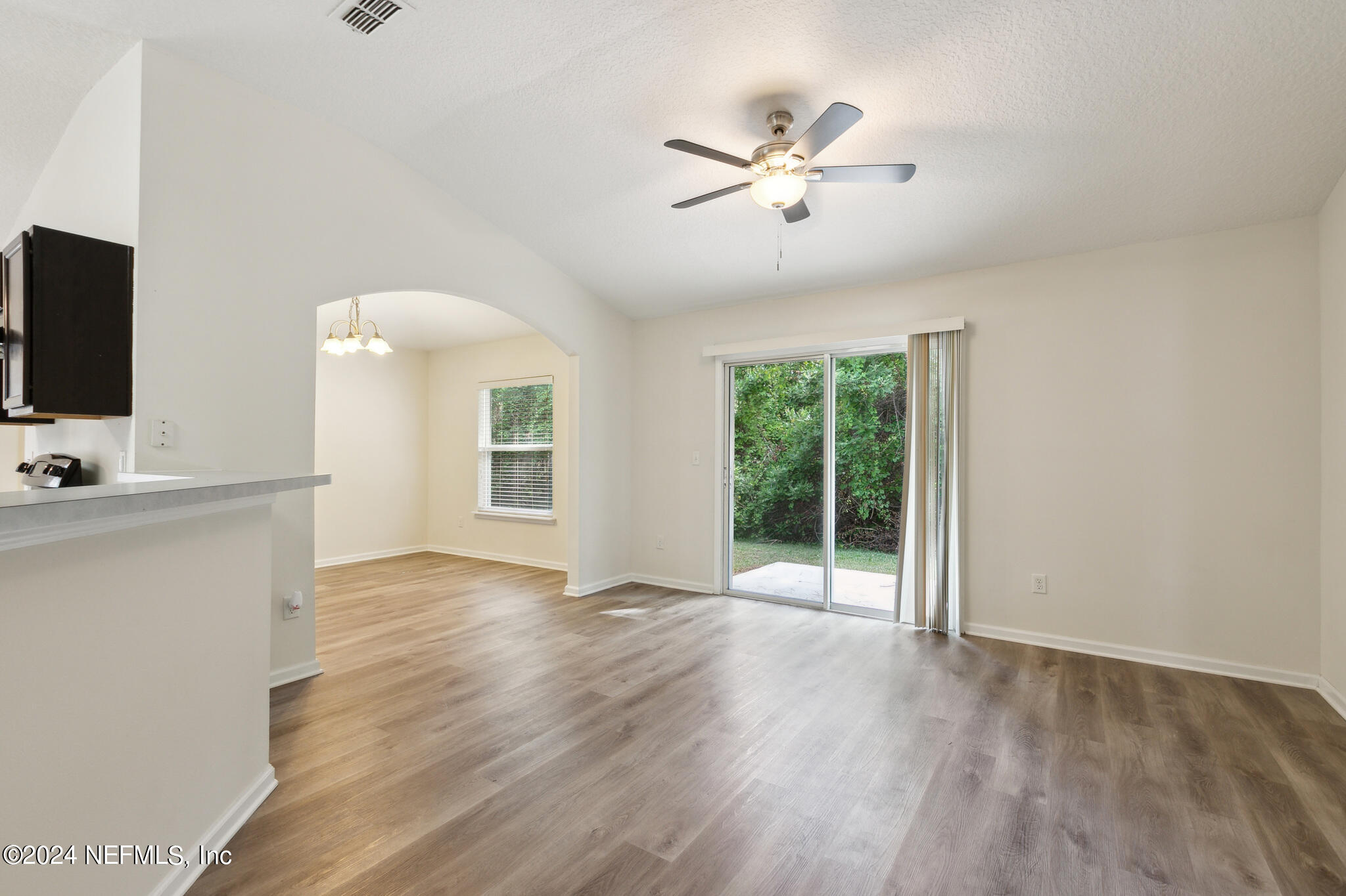 96515 Commodore Point Drive Yulee, FL 32097 - Photo 4 of 17 2048x1365-96515_Commodore_Point_Dr__Yule