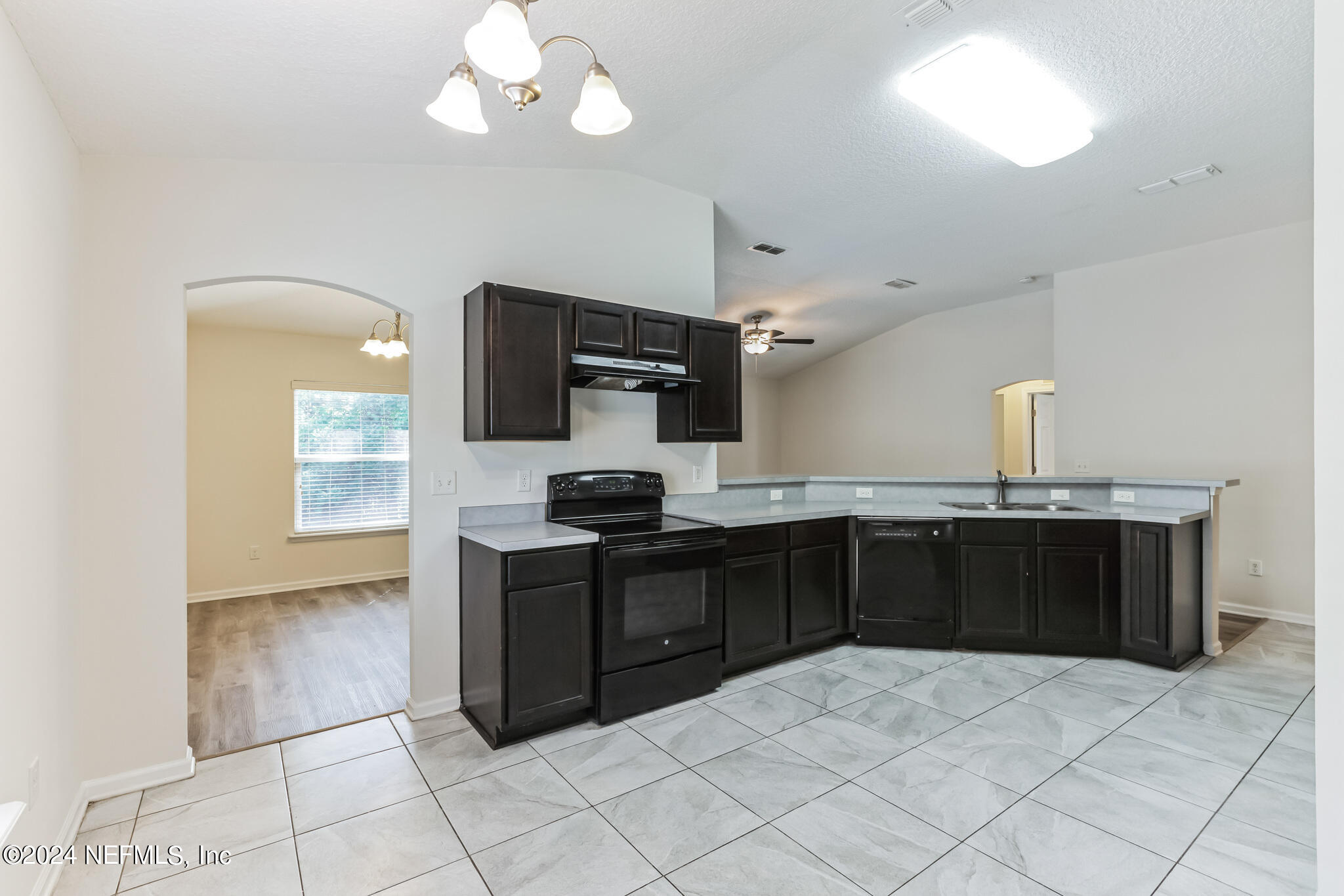 96515 Commodore Point Drive Yulee, FL 32097 - Photo 7 of 17 2048x1365-96515_Commodore_Point_Dr__Yule