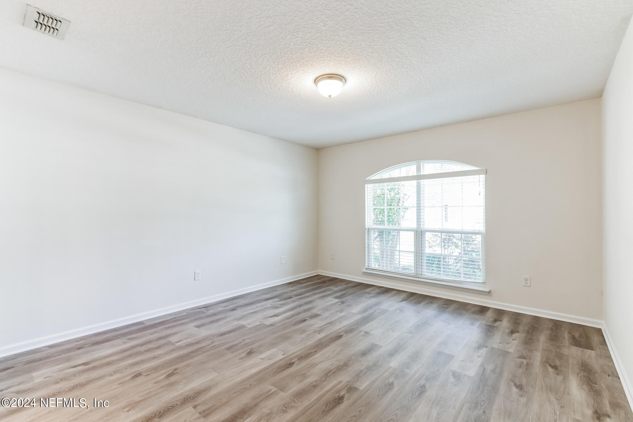 96515 Commodore Point Drive Yulee, FL 32097 - Photo 9 of 17 2048x1365-96515_Commodore_Point_Dr__Yule