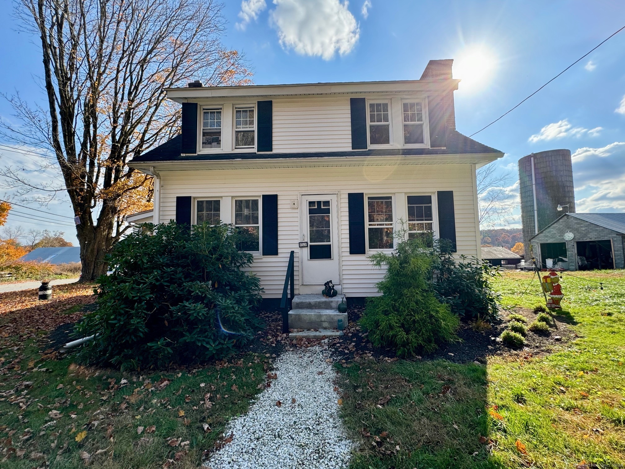 589 Old Hartford Road Colchester, CT 06415 - Photo 1 of 1 Gallery Image 1