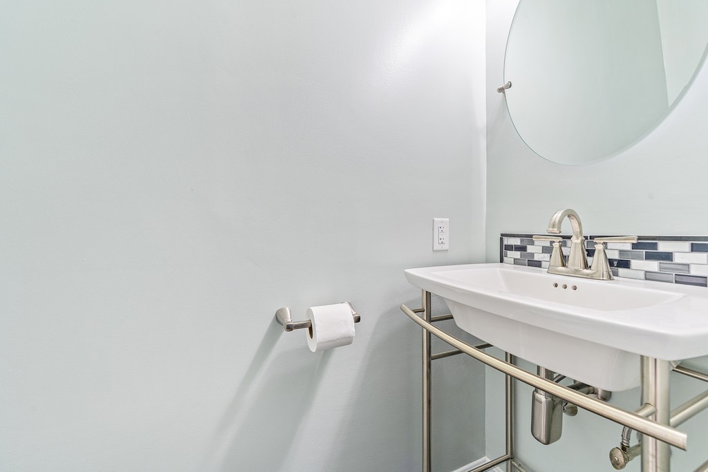 848 Plain Street, Unit 41 Marshfield, MA 02050 - Photo 8 of 16