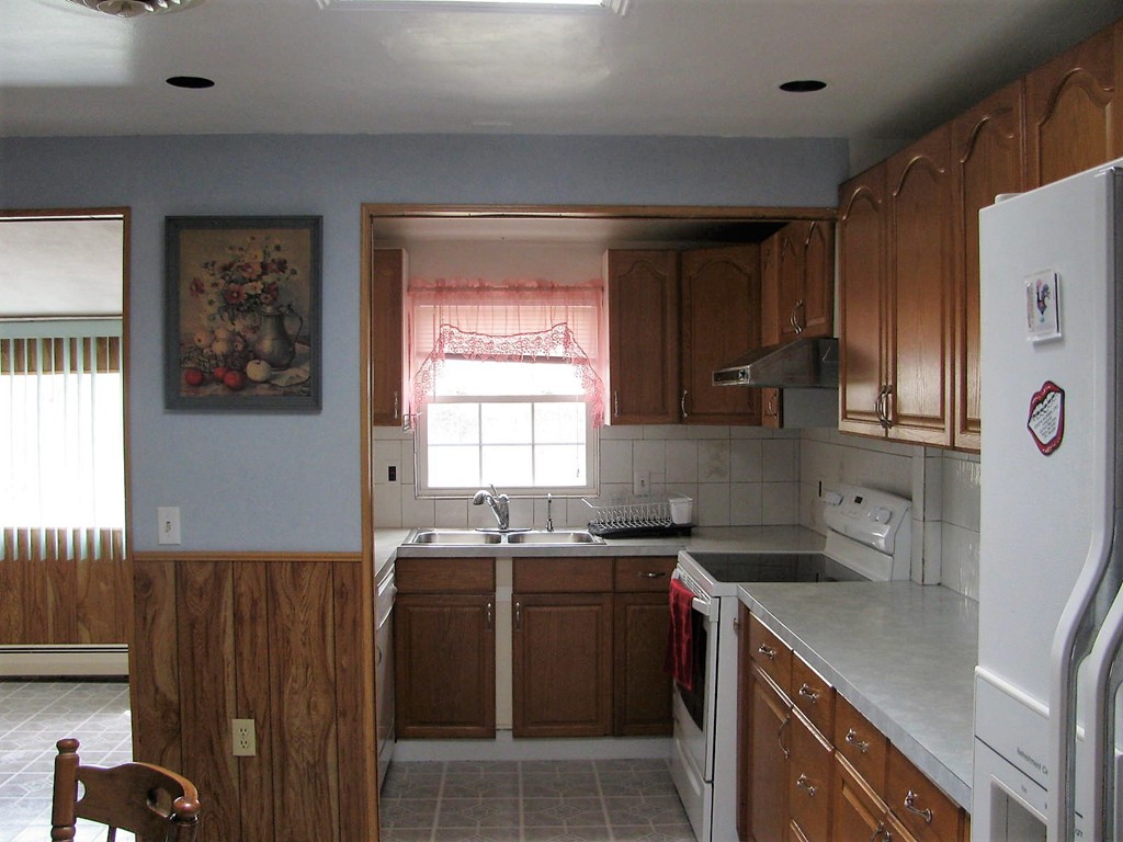 25 Michael Road Randolph, MA 02368 - Photo 3 of 19 Gallery Image 3