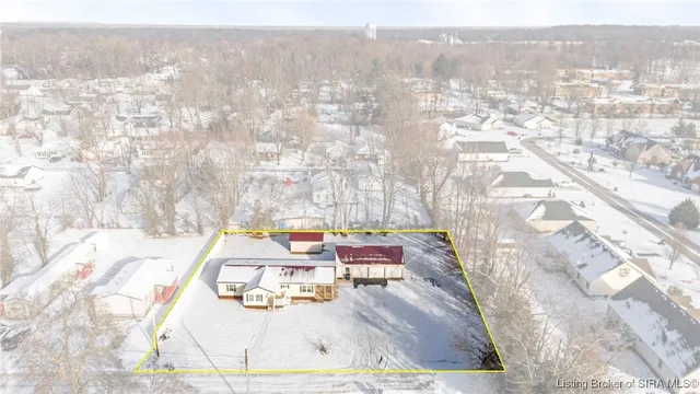 $207,000 | 242 Blunt Avenue, Austin, IN 47102