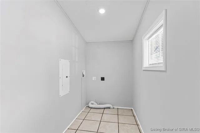 $207,000 | 242 Blunt Avenue, Austin, IN 47102