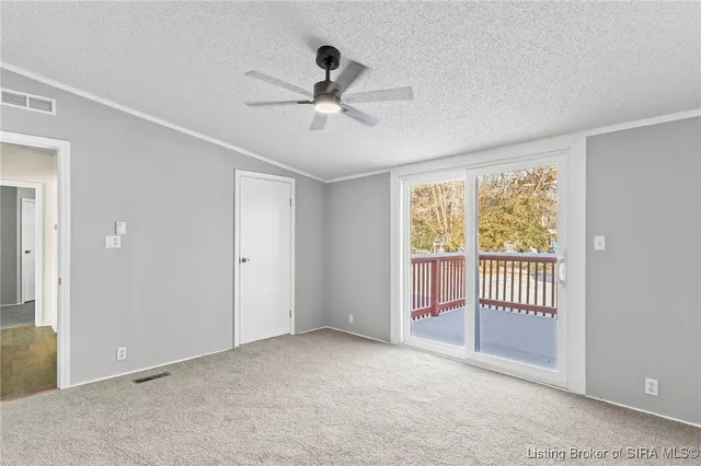 $207,000 | 242 Blunt Avenue, Austin, IN 47102