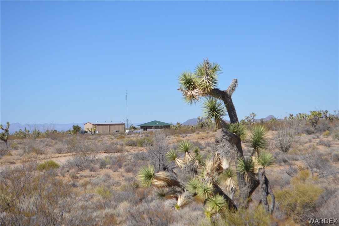 1039 Cowboy Road Yucca, AZ 86438 - Photo 30 of 50 Gallery Image 30