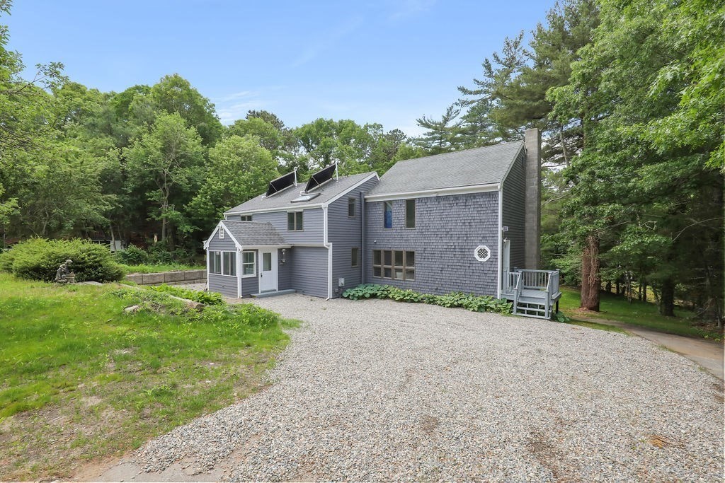 37 Pickerel Way Sandwich, MA 02644 - Photo 2 of 42