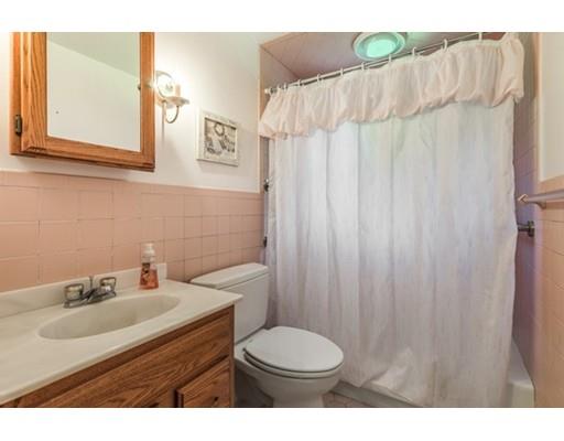 27 Carroll Road Woburn, MA 01801 - Photo 19 of 29