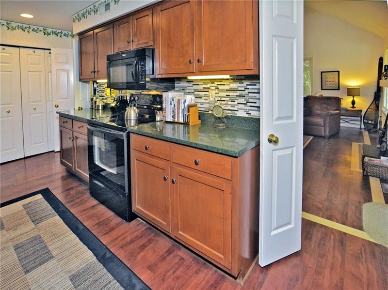 123 Shadow Ridge Drive Pittsburgh, PA 15238 - Photo 3 of 25 Gallery Image 3
