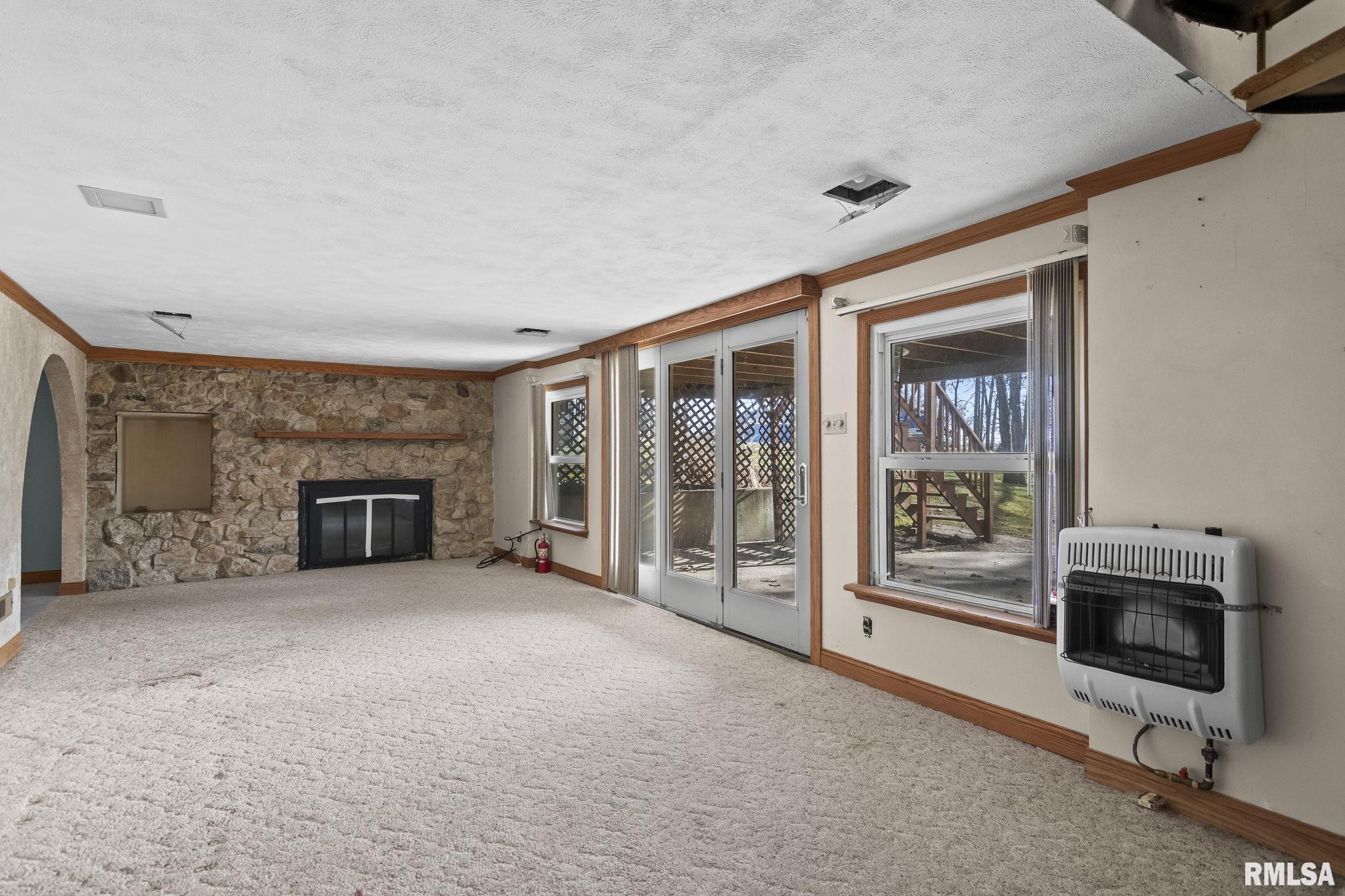 15959 North Lake Road Girard, IL 62640 - Photo 21 of 44