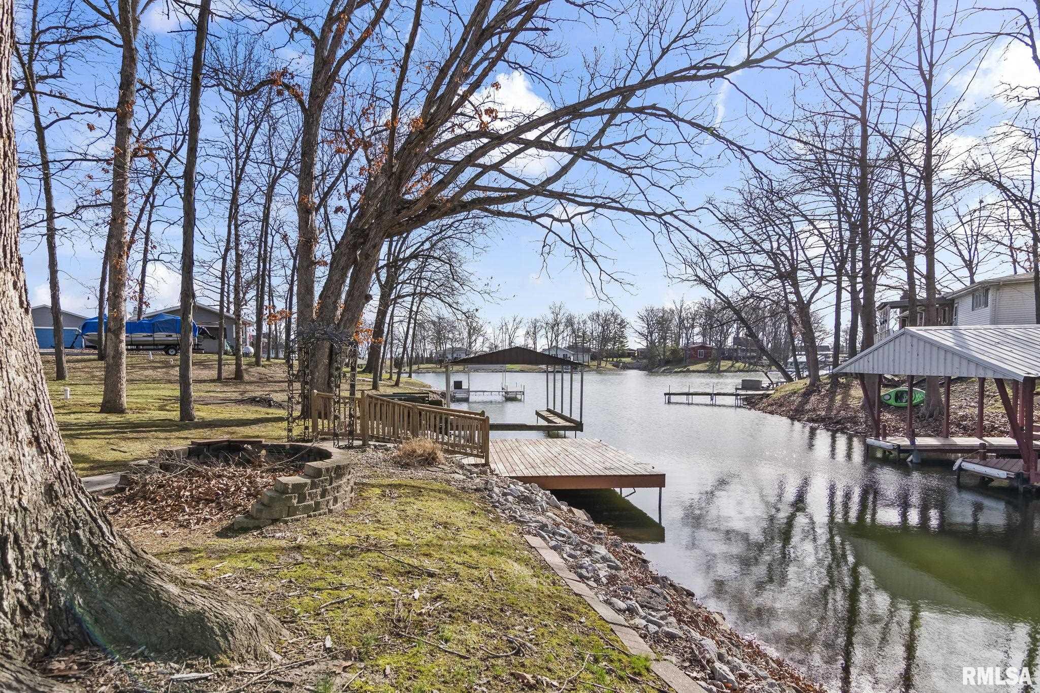 15959 North Lake Road Girard, IL 62640 - Photo 28 of 44