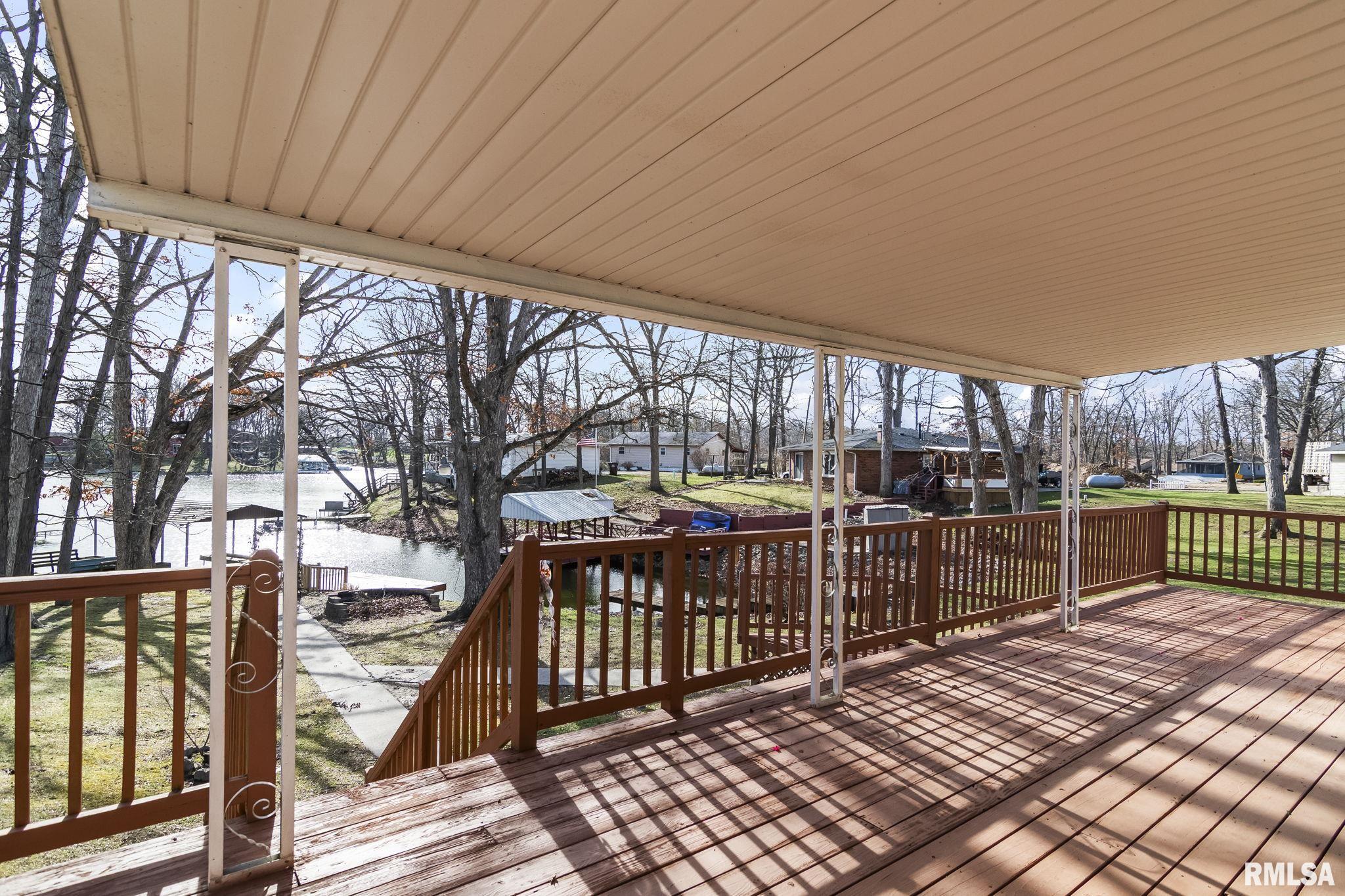 15959 North Lake Road Girard, IL 62640 - Photo 33 of 44