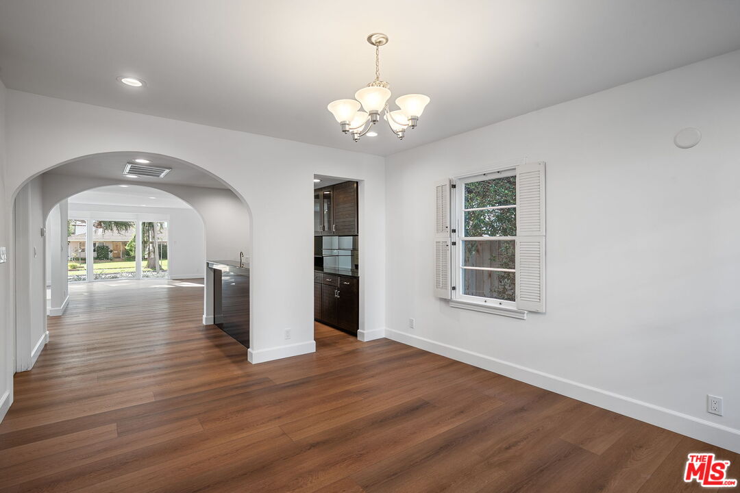 459 21st Place Santa Monica, CA 90402 - Photo 11 of 42