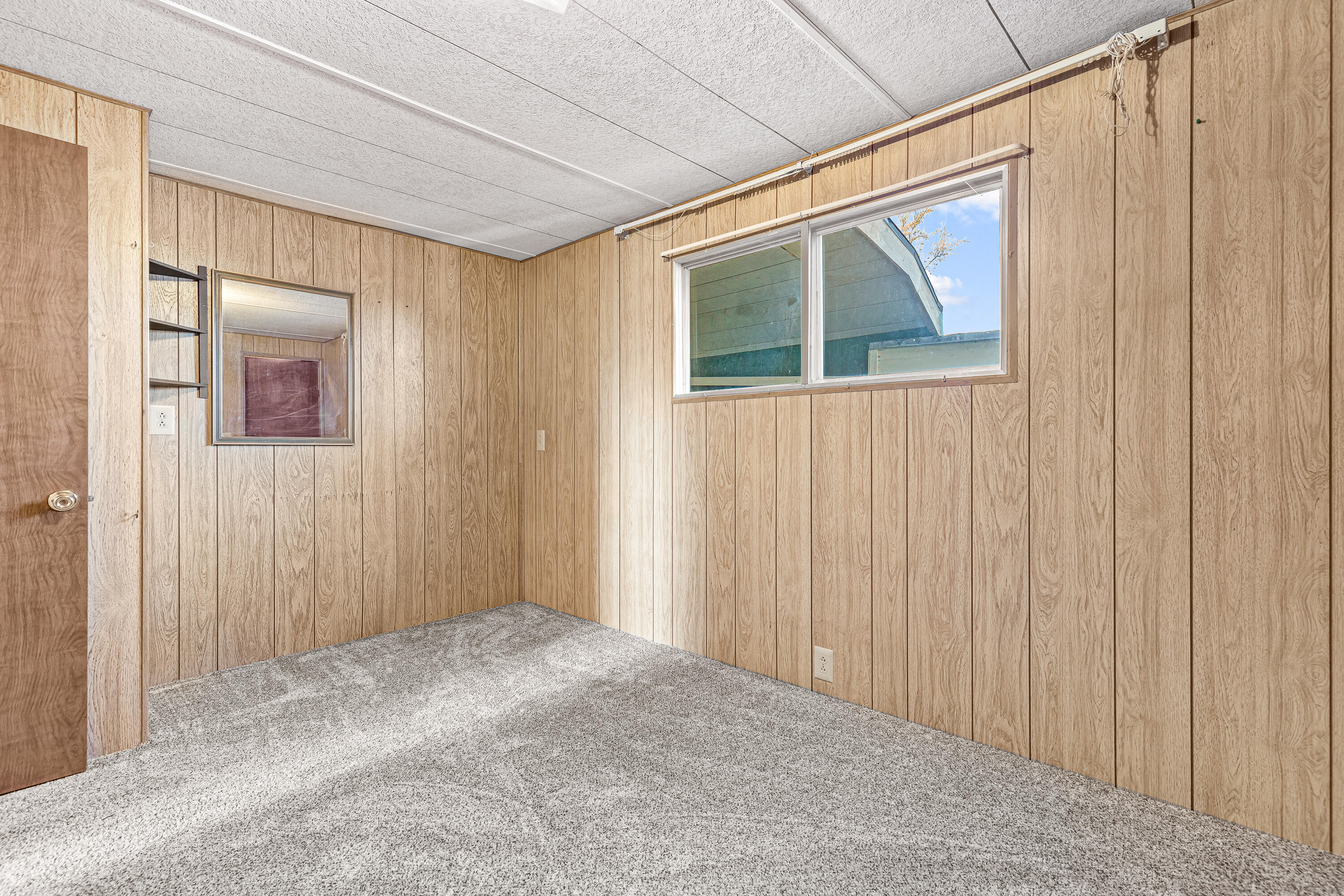 421 Stevens Road, Unit 21 Eagle Point, OR 97524 - Photo 12 of 25 9R9A2443